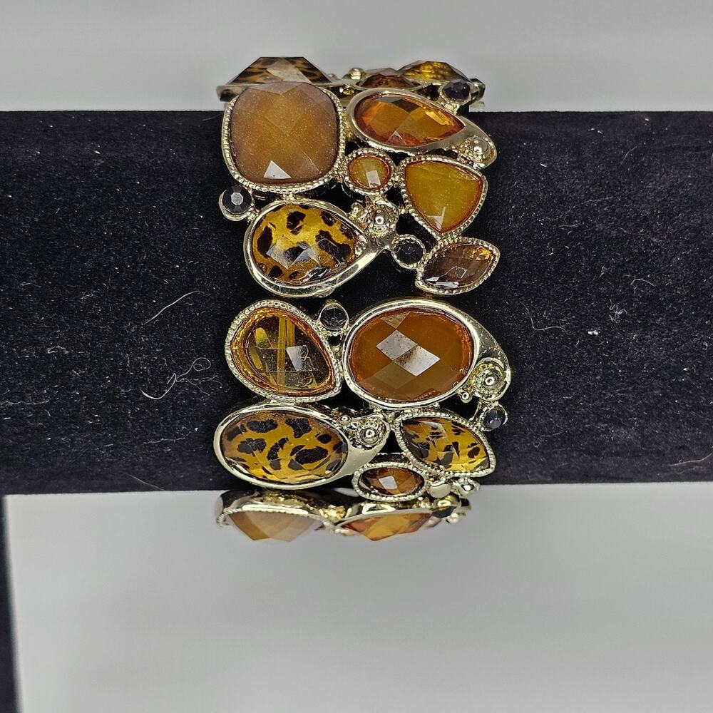 Vintage Animal Print "wild thing" Acrylic Beaded Stretch Bracelet Geometric